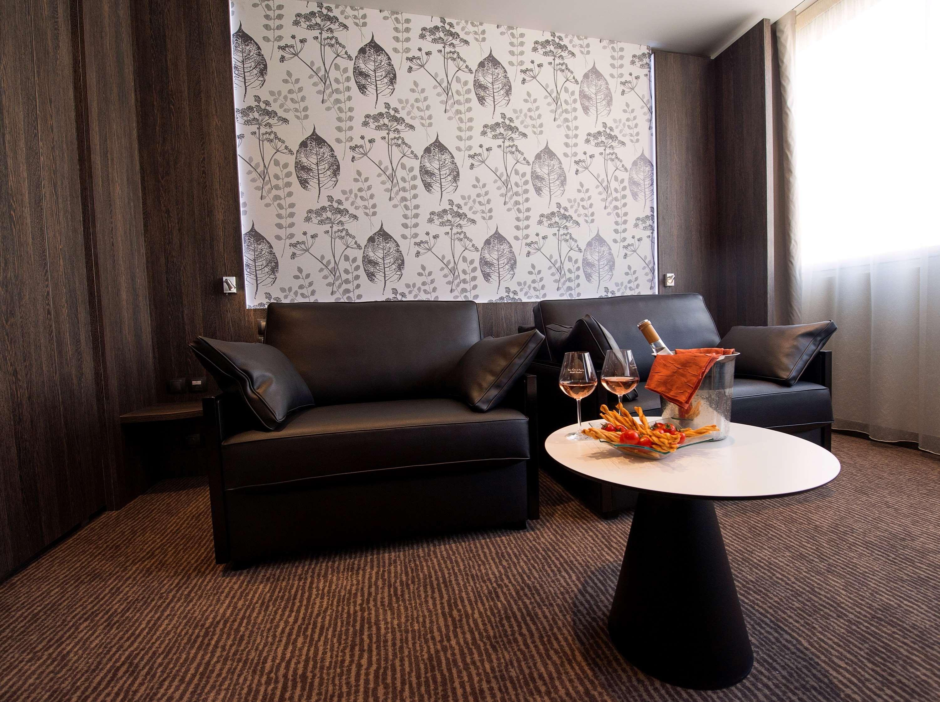 Best Western Premier Le Patio Des Artistes Wellness Jacuzzi Cannes Ngoại thất bức ảnh