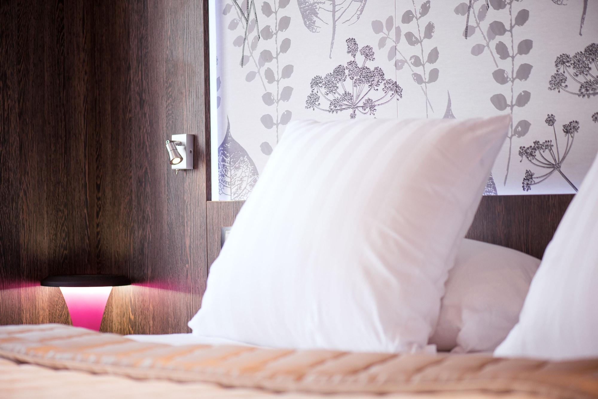 Best Western Premier Le Patio Des Artistes Wellness Jacuzzi Cannes Ngoại thất bức ảnh